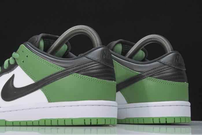 Nike SB Dunk Low Classic Green - BQ6817-302