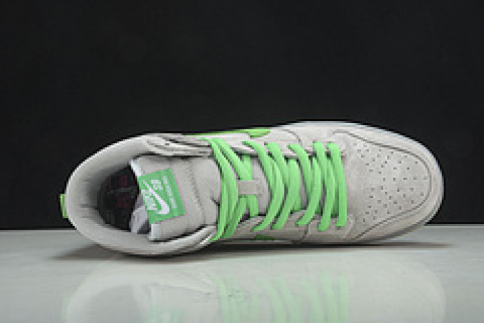 DUNK HIGH PREMIUM SB 313171-039