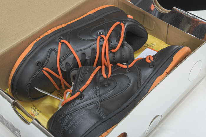 OH X NIKE DUNK LOW CT0856-005