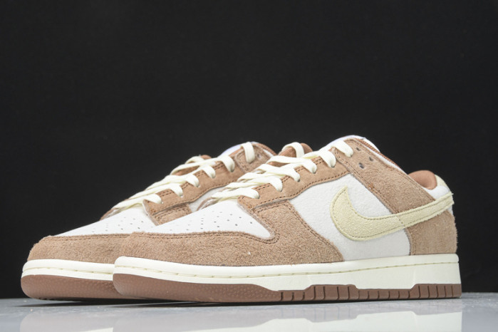 Nike Dunk Low ‘Medium Curry’ DD1390-100