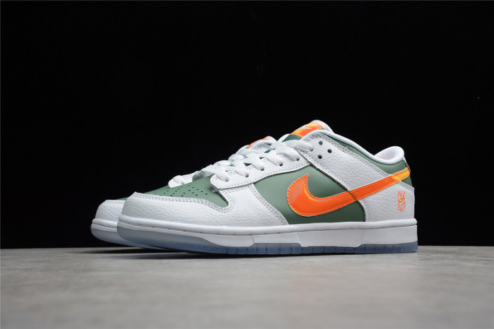 Nike Dunk Low NY vs NY DN2489-300