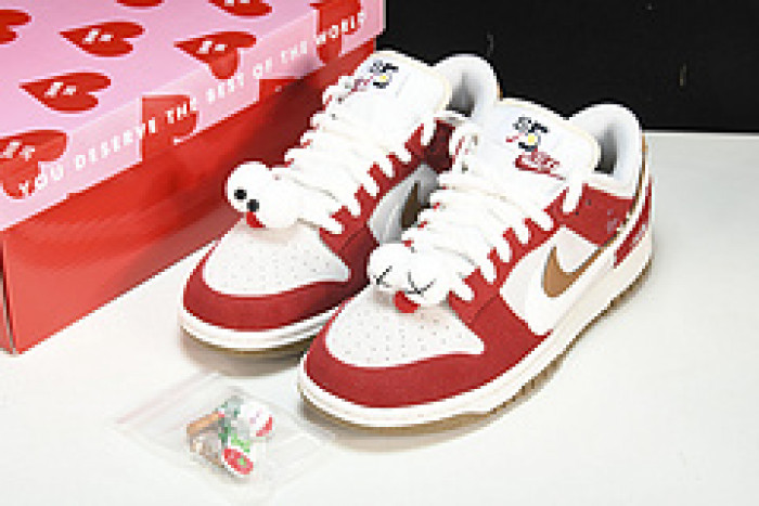 NK Dunk Low SE‘85’ DO9457-112