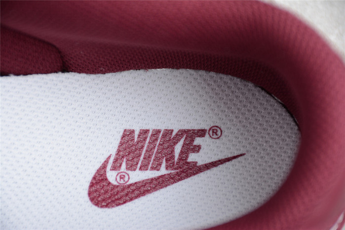 Nike Dunk Low Bordeaux - DD1503-108