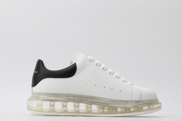 Alexander McQueen sneaker