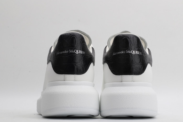 Alexander McQueen sneaker
