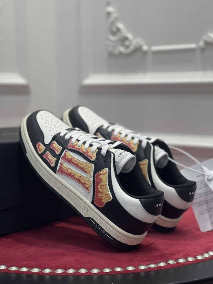 AM1R1 SNEAKERS