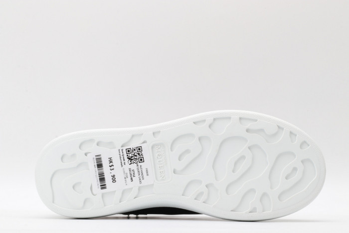 Alexander McQueen sneaker
