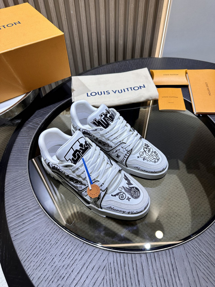 L&V SNEAKERS