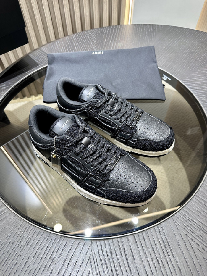 AM1R1 SNEAKERS