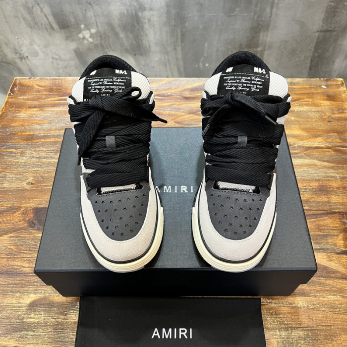 AM1R1 SNEAKERS