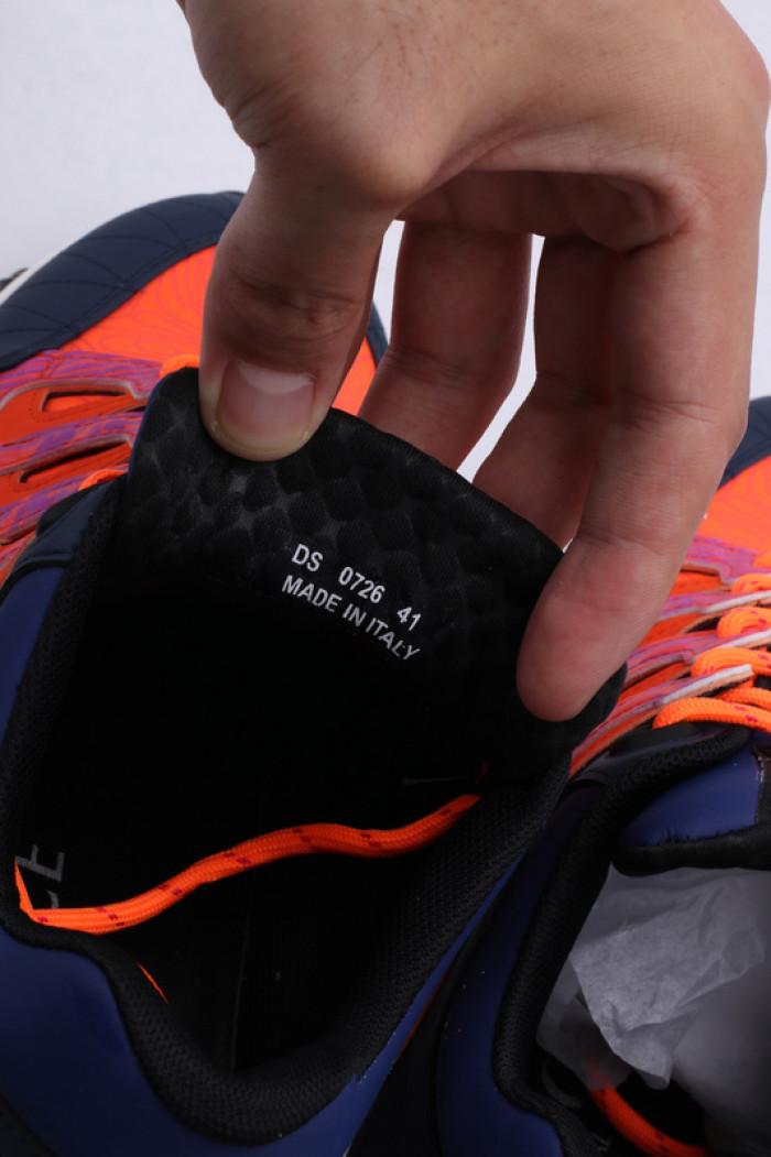 VER DESIGNER SNEAKERS