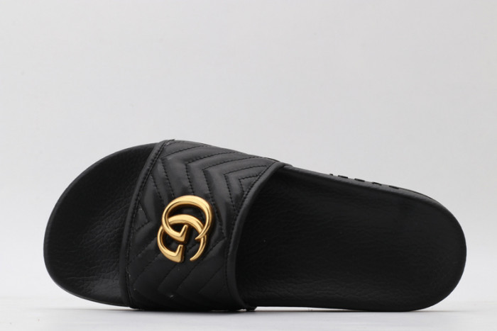G DESIGNER SLIPPERS