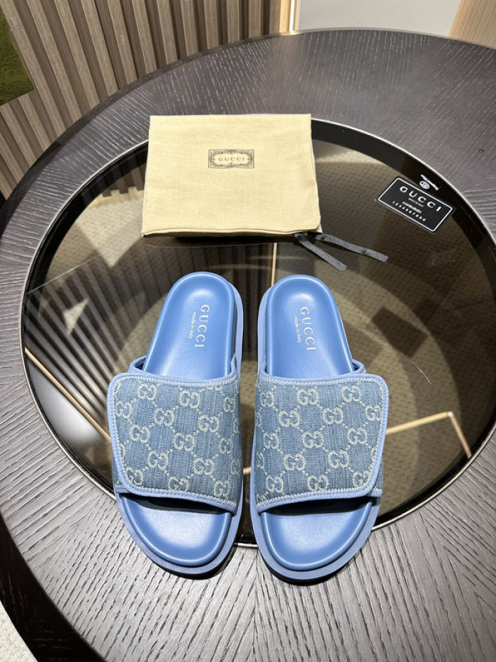 G DESIGNER SLIPPERS