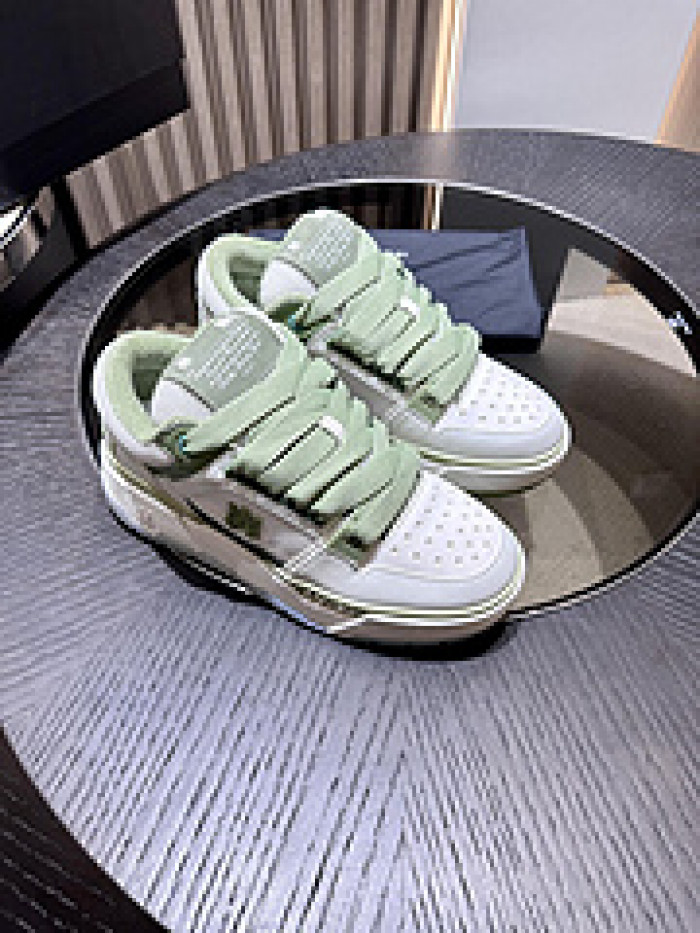 AM1R1 SNEAKERS