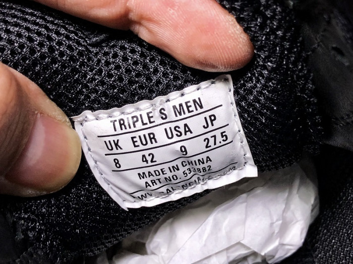 BLEN Triple S Black White Red 483513-W06E1-1000