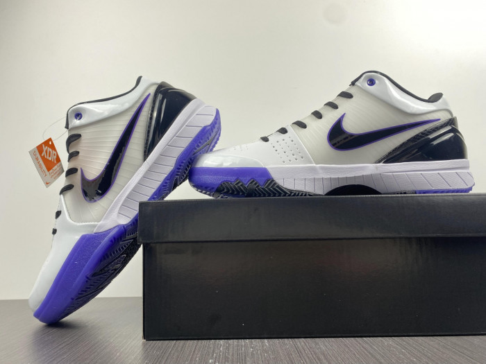 Zoom Kobe 4 