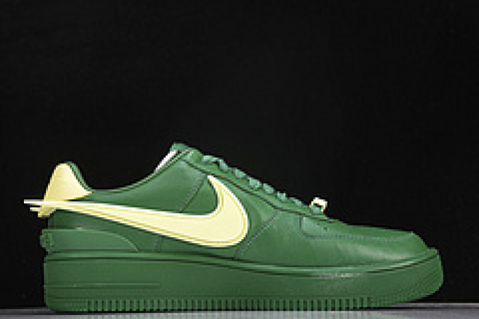 Nike AMBUSH x Air Force 1 Low 