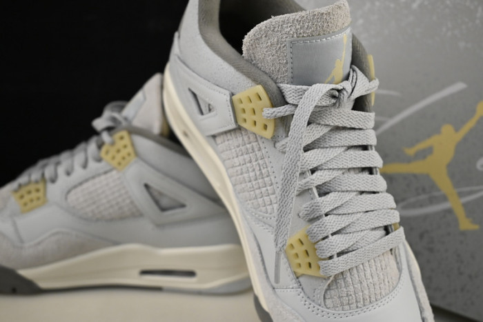 Jordan 4 Retro SE Craft Photon Dust - DV3742-021