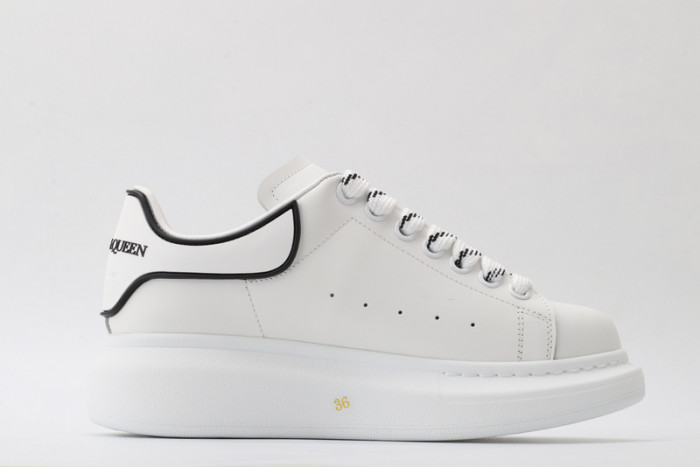 Alexander McQueen sneaker