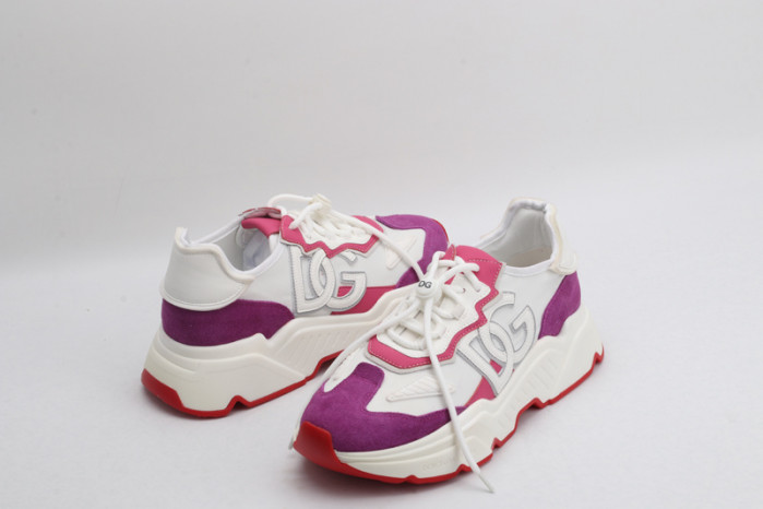 DG sneaker