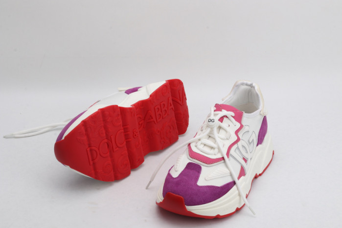 DG sneaker