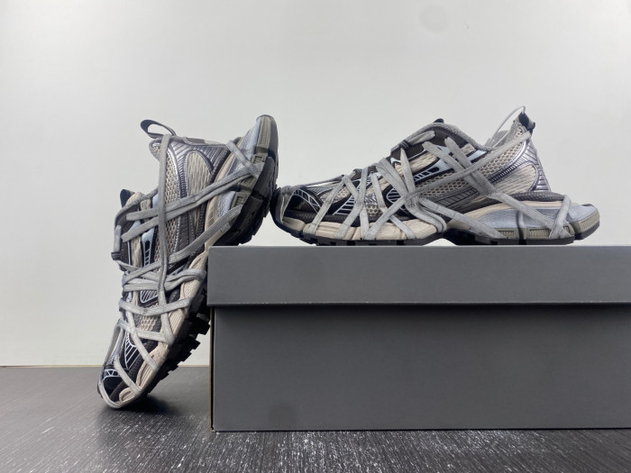 BLEN Phantom Sneaker 778698 W3XLL 2097