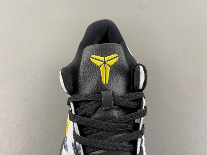 Nike Kobe 8 Protro “Mambacita” GiGi R.I.P FV6325-100