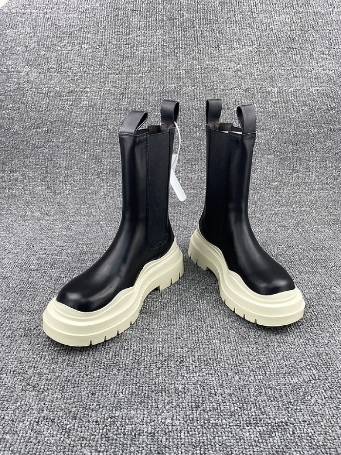 BOTTEGA VENETA SNEAKER