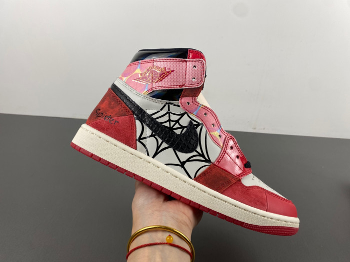Air Jordan 1 High OG “Next Chapter”SPIDEr 2.0 DV1748-601