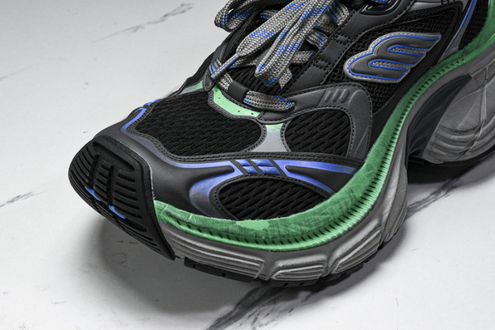 BLEN 10XL W2MV2 1143