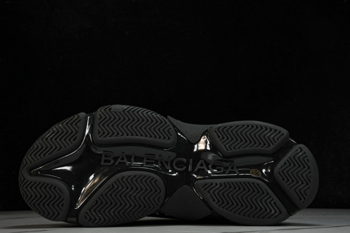 BL TRIPLE S TRAINERS W2FAY 9017