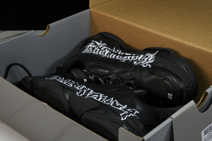 BL TRIPLE S TRAINERS W2FAY 9017