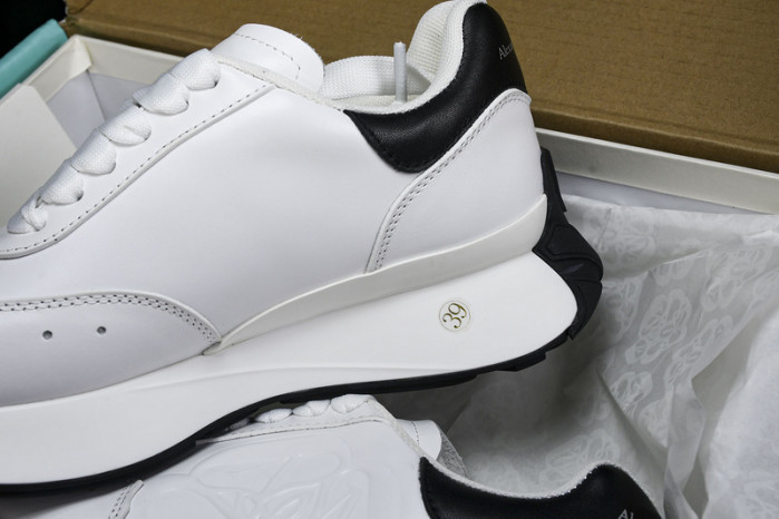 Alexander McQueen sneaker