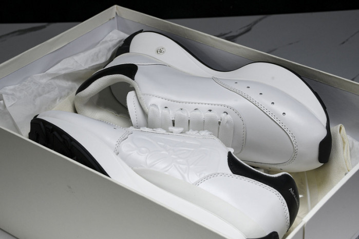 Alexander McQueen sneaker