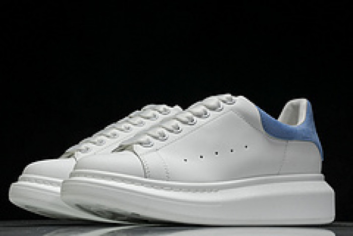 Alexander McQueen sneaker