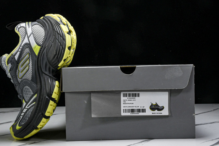 BLEN 10XL W2MV2 0511