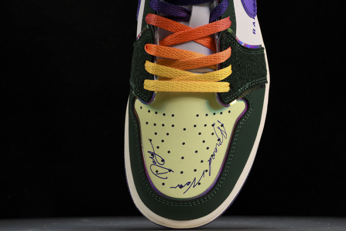 Air Jordan 1 Low OG“Doernbecher” FD9665-351