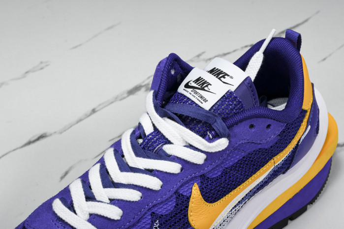 Sacai x Nk VaporWaffle 3.0 CV1363-103