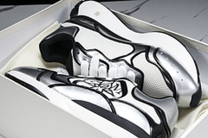 Alexander McQueen sneaker