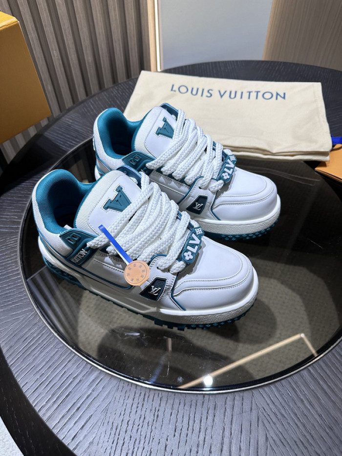 L&V SNEAKERS