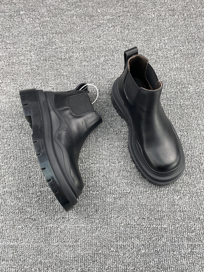 BOTTEGA VENETA SNEAKER