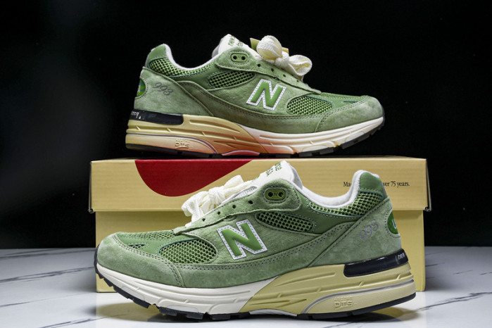 New Balance U993GW