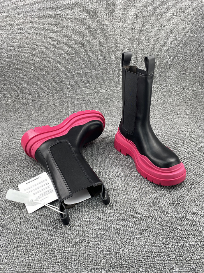 BOTTEGA VENETA SNEAKER