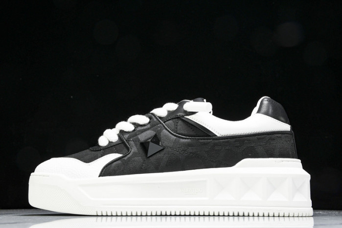 VALEN DESIGNER SNEAKERS