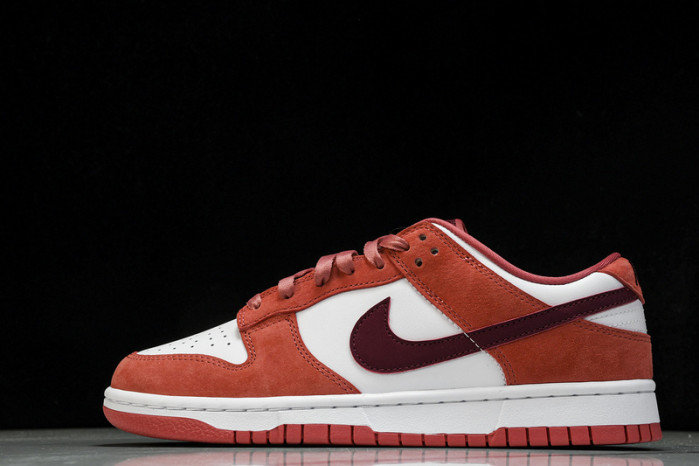 NIKE DUNK LOW VDAY FQ7056 100