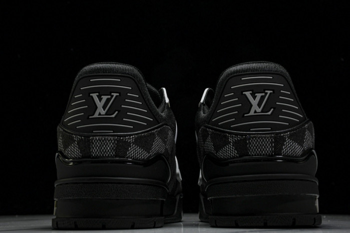 L&V SNEAKERS