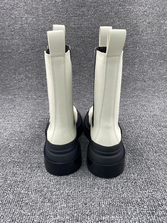 BOTTEGA VENETA SNEAKER