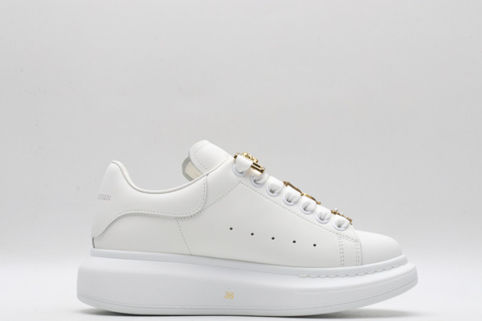 Alexander McQueen sneaker