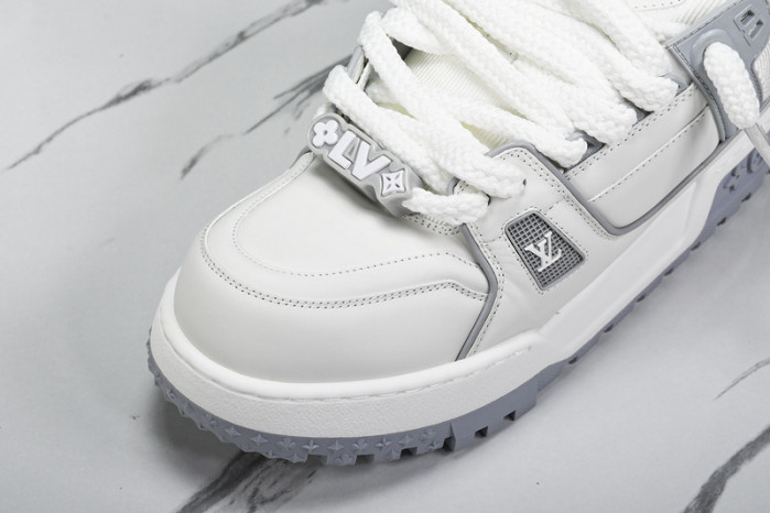 L&V SNEAKERS