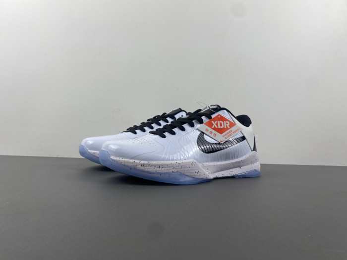 ZOOM KOBE 5 PROTRO